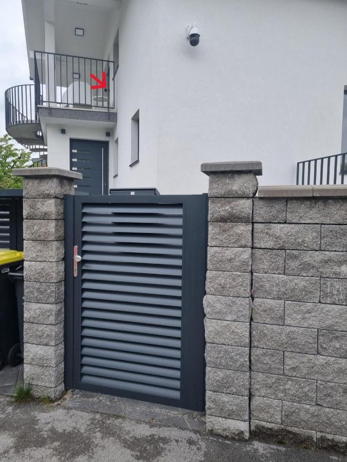 Ohana Apartment Ljubljana Ngoại thất bức ảnh